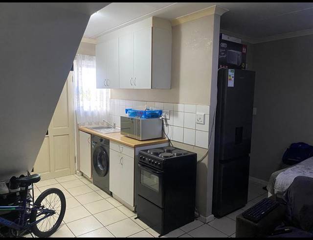 2 BEDROOM APARTMENT FOR SALE IN MAITLAND